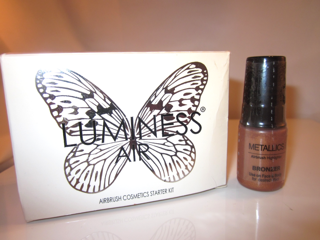 New Luminess Air Airbrush Makeup shimmer Metallic Bronzer .25oz sun kissed glow 