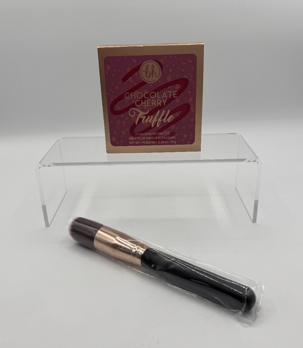 BH Cosmetics Chocolate Cherry Truffle 4 Color Blush Palette, w/ Brush, NEW