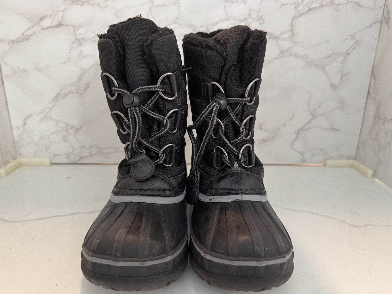 SPORTO Snow Boots Size 2 Youth  Winter Fleece Lined Black/Gray, Pre-owned, Great