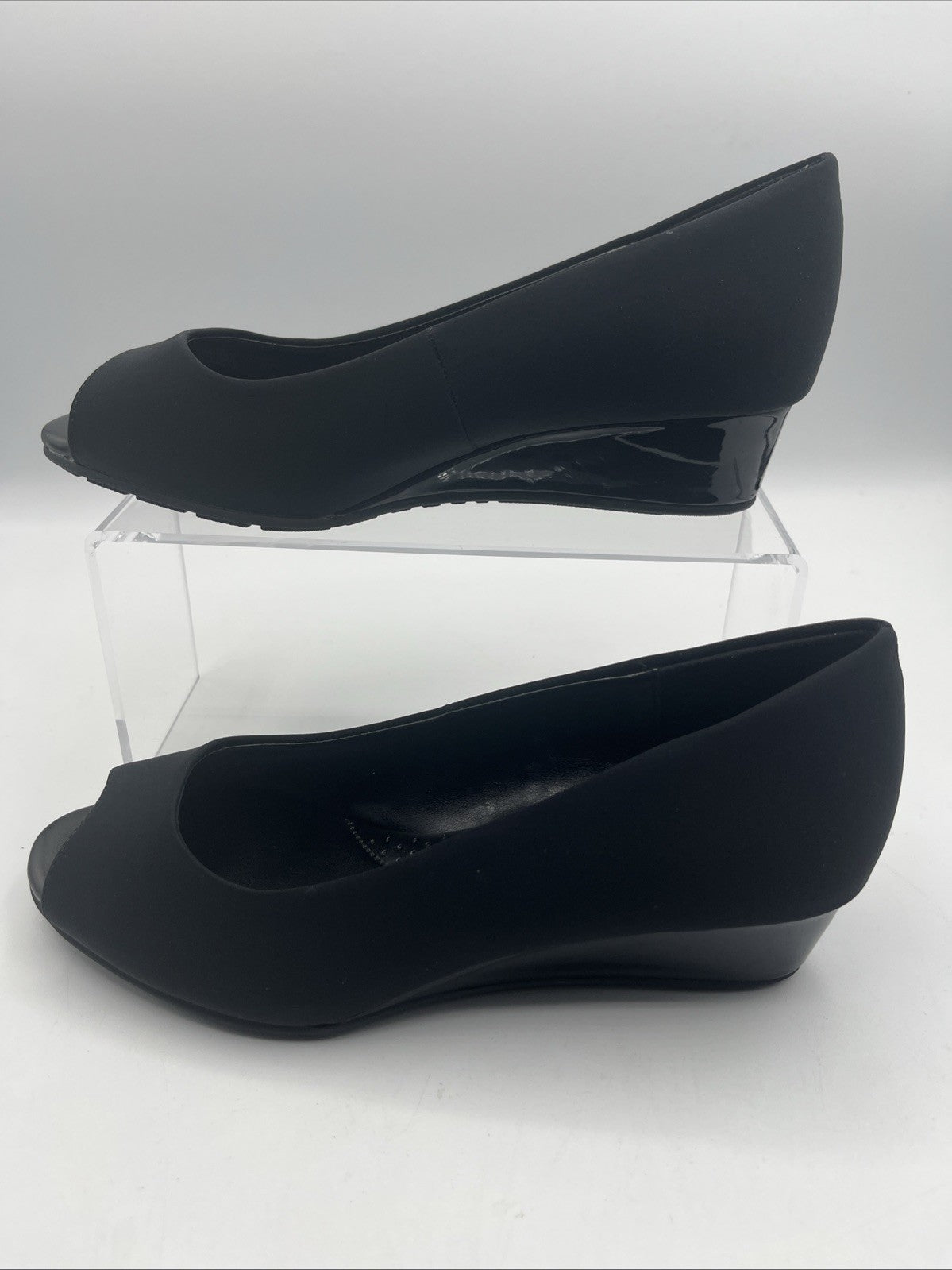Bandolino Peep-Toe Dress Low Wedge Pumps Candra Black, Slip-on, Sz.6W, NIB