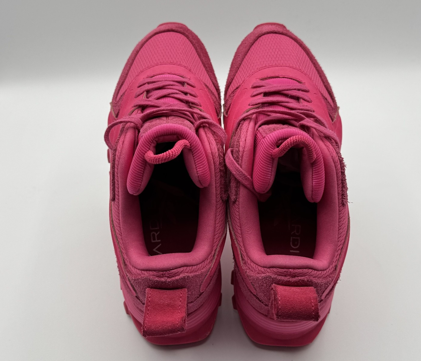 Reebok x Cardi B Classic Leather v2 Shoes Womens Size 8.5 Pink Athletic Trainers