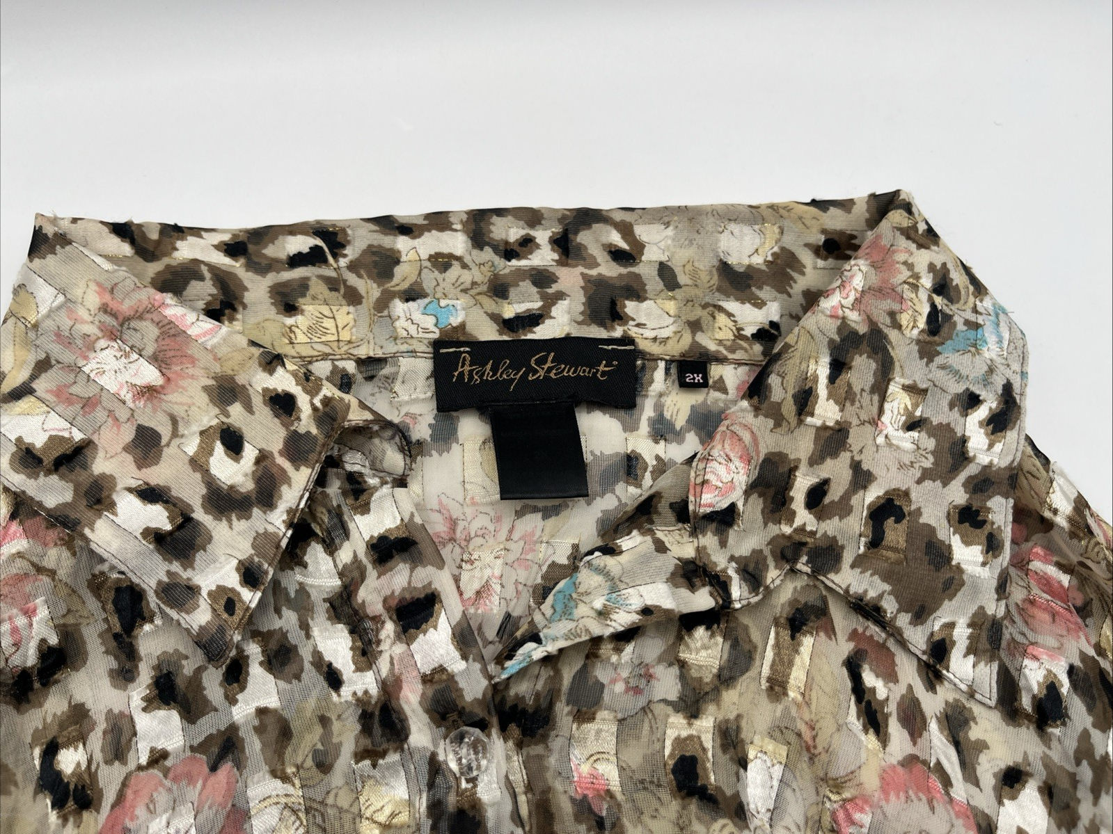 Ashley Stewart Plus Women's LIGHTWEIGHT Leopard ANIMAL PRINT Blouse 2XL Pre-own