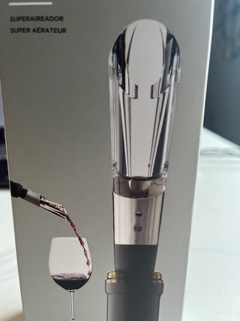 Rabbit Wine Bottle Super Aerator & Wine Pourer, improves Flavor, Dripless ~ NIB