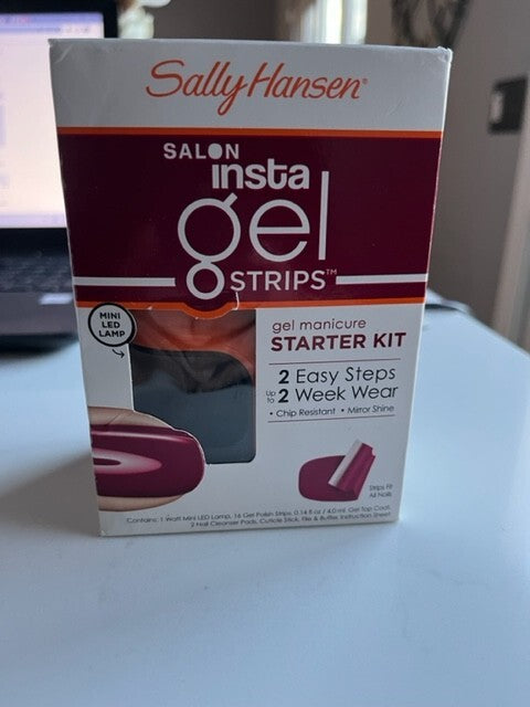 Sally Hansen Salon Insta Gel Strips Gel Manicure Starter Kit w/2 Gel Strips NIB