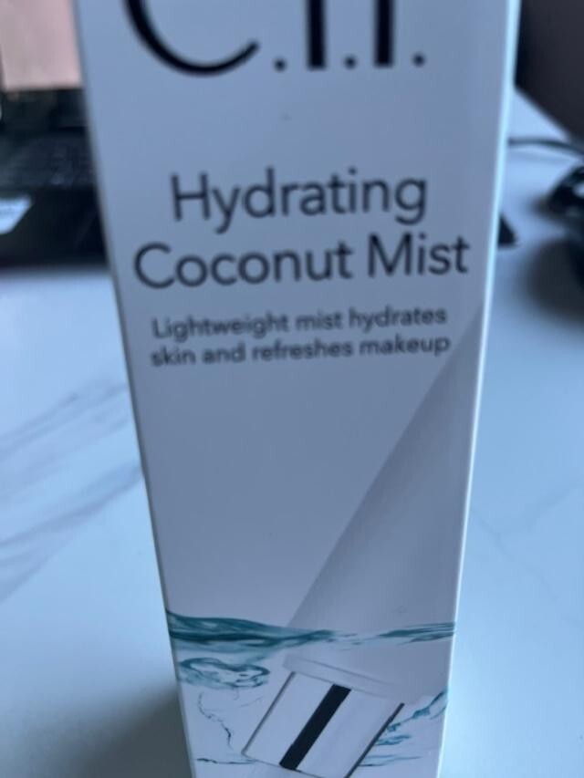 ELF Makeup Hydrating Coconut Mist Lightweight Hydrates Skin Refreshes SEALED