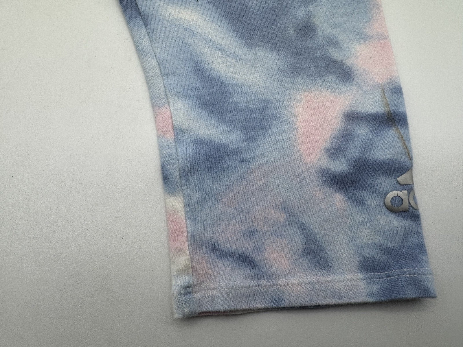 Adidas Love Girls Pink Shirt and Tie Dye Leggings, Size 6, pre-owned