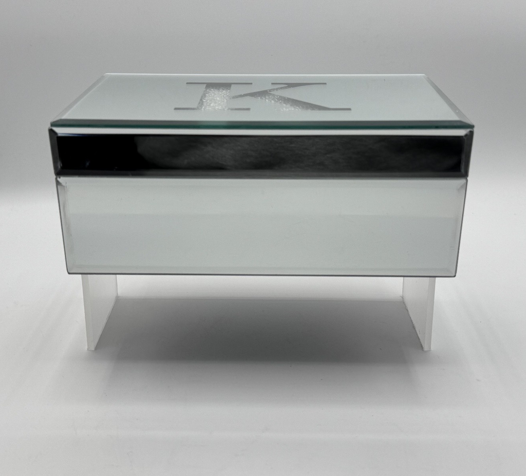 American Atelier Jewelry Monogrammed Mirrored Trinket Box Letter "K" 8x5 Pre-own