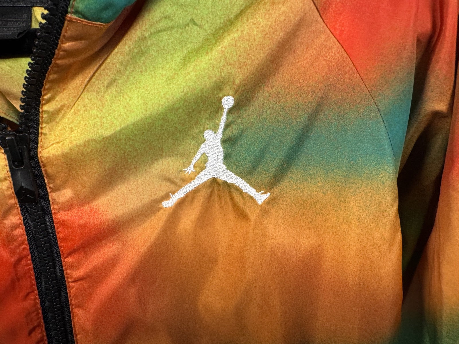 Nike Air Jordan Colorbock Windbreaker, Youth Size Large, Pre-owned, Excellent