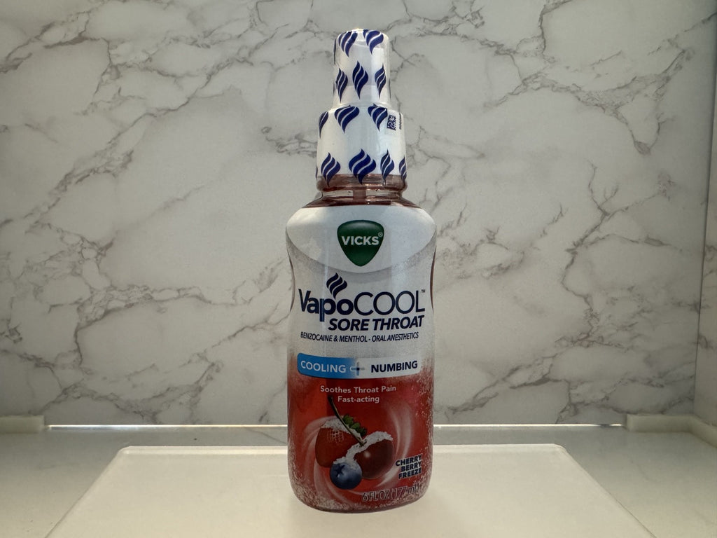 Vicks VapoCool Sore Throat Cooling + Numbing Spray Cherry Berry Freeze Exp 1/27