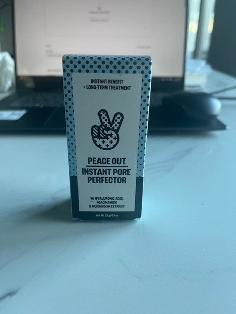 PEACE OUT Instant Pore Perfector .8 oz Soothing w/Hyaluronic Acid NIB Sealed