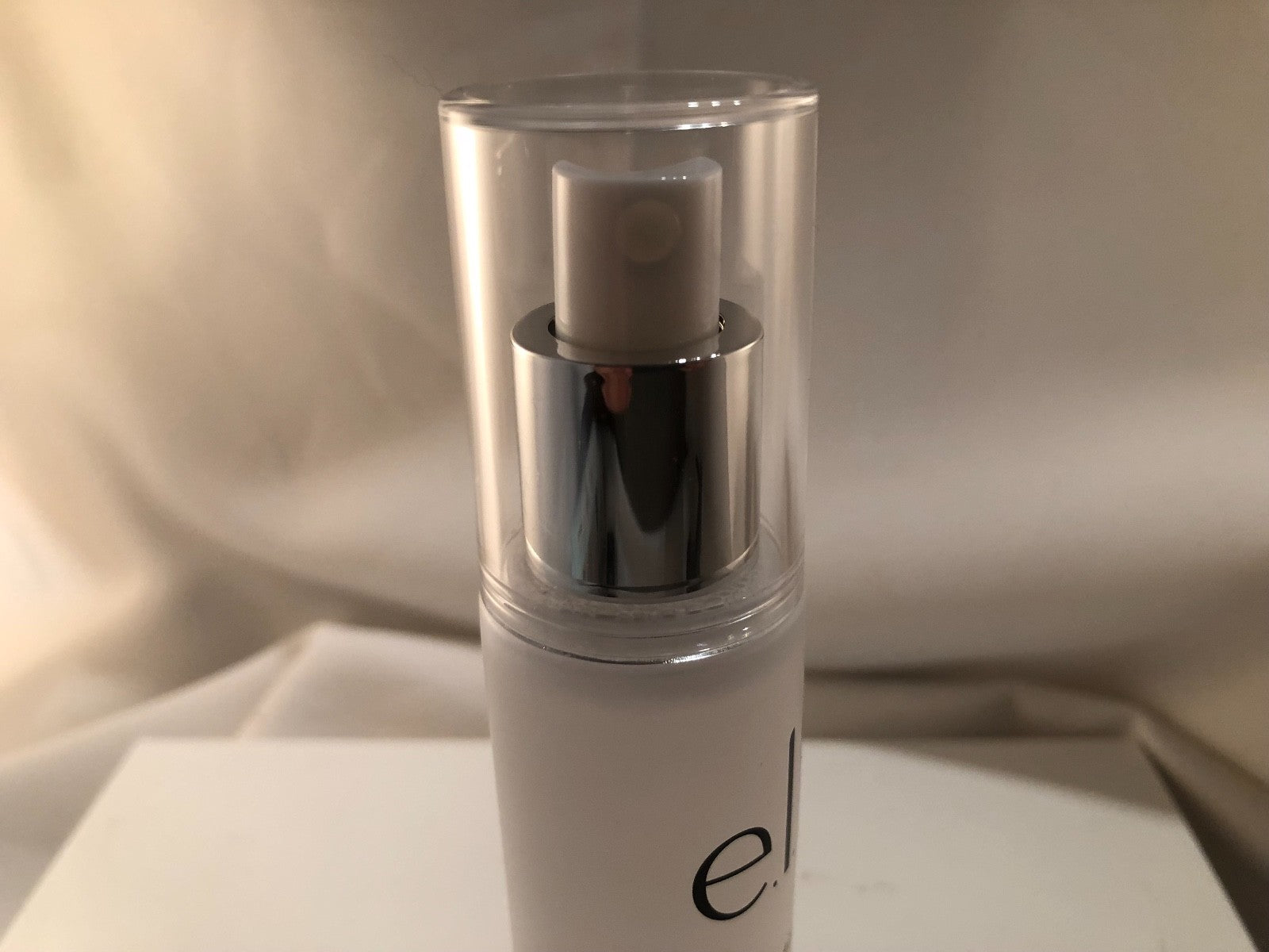 NEW ELF Makeup Mist & Set Setting Spray Clear & Hydrating Coconut Mist