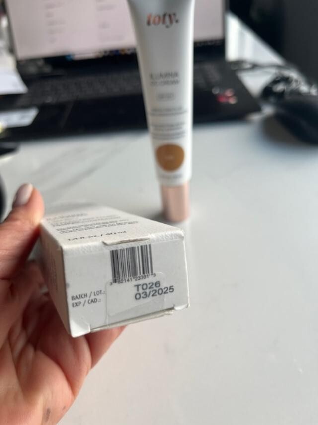 TOTY Ilumina CC Cream SPF 50+ 100% Mineral Color Correcting Cream 5W TOTY Warm