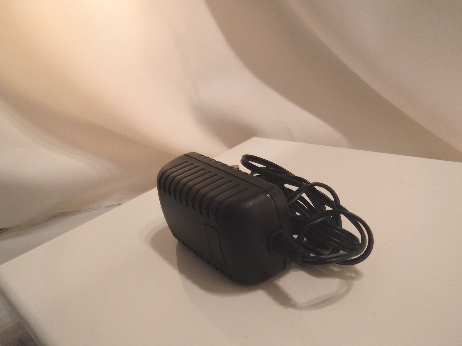 Air Airbrush System  Luminess 3 Speed PRO Compressor &No drip Stylus NO MAKEUP