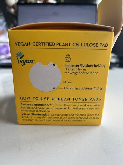 OOTD K-Beauty Dark Spot Vitamin C Toner Pad 70 CT. Care VC+ Korea Day/Night Pad