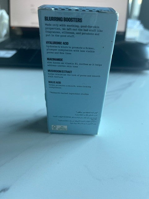 PEACE OUT Instant Pore Perfector .8 oz Soothing w/Hyaluronic Acid NIB Sealed