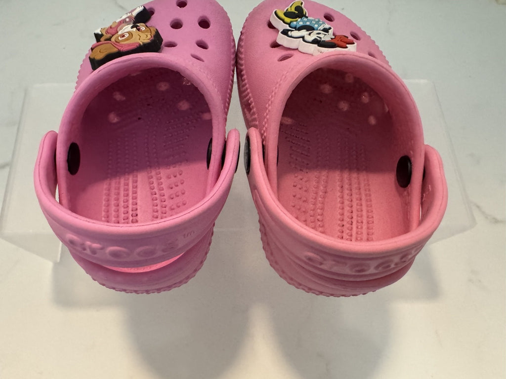 Crocs Kids Sz 2-3 Pink Rubber Slip On Round Toe w/ Minnie & Paw Patrol Charms