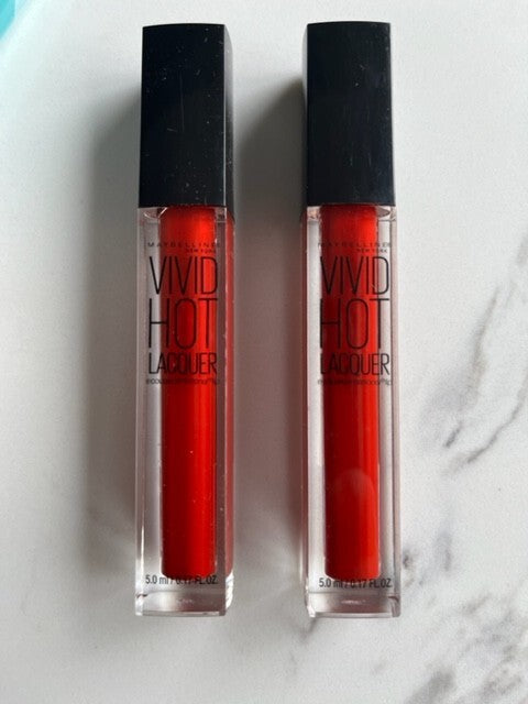 TWO Maybelline New York Vivid Hot Lacquer Color Classic 72 Sensational Lip Gloss