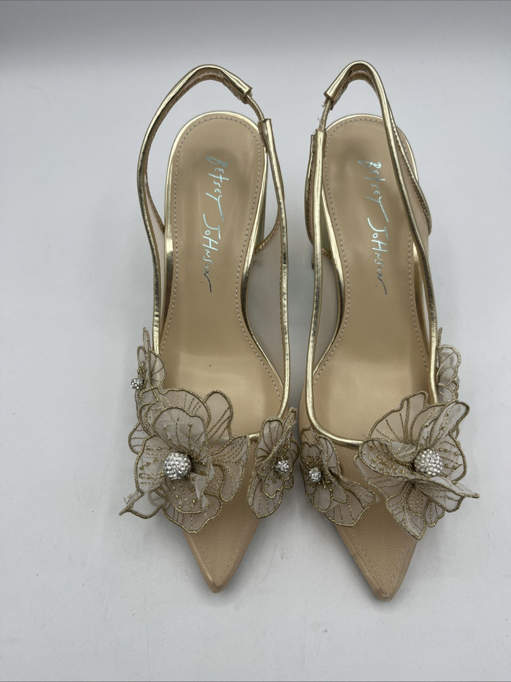 Betsey Johnson Women's Petra Flower Pump Sz 5 Slingback Pointed Toe Gold Sandal