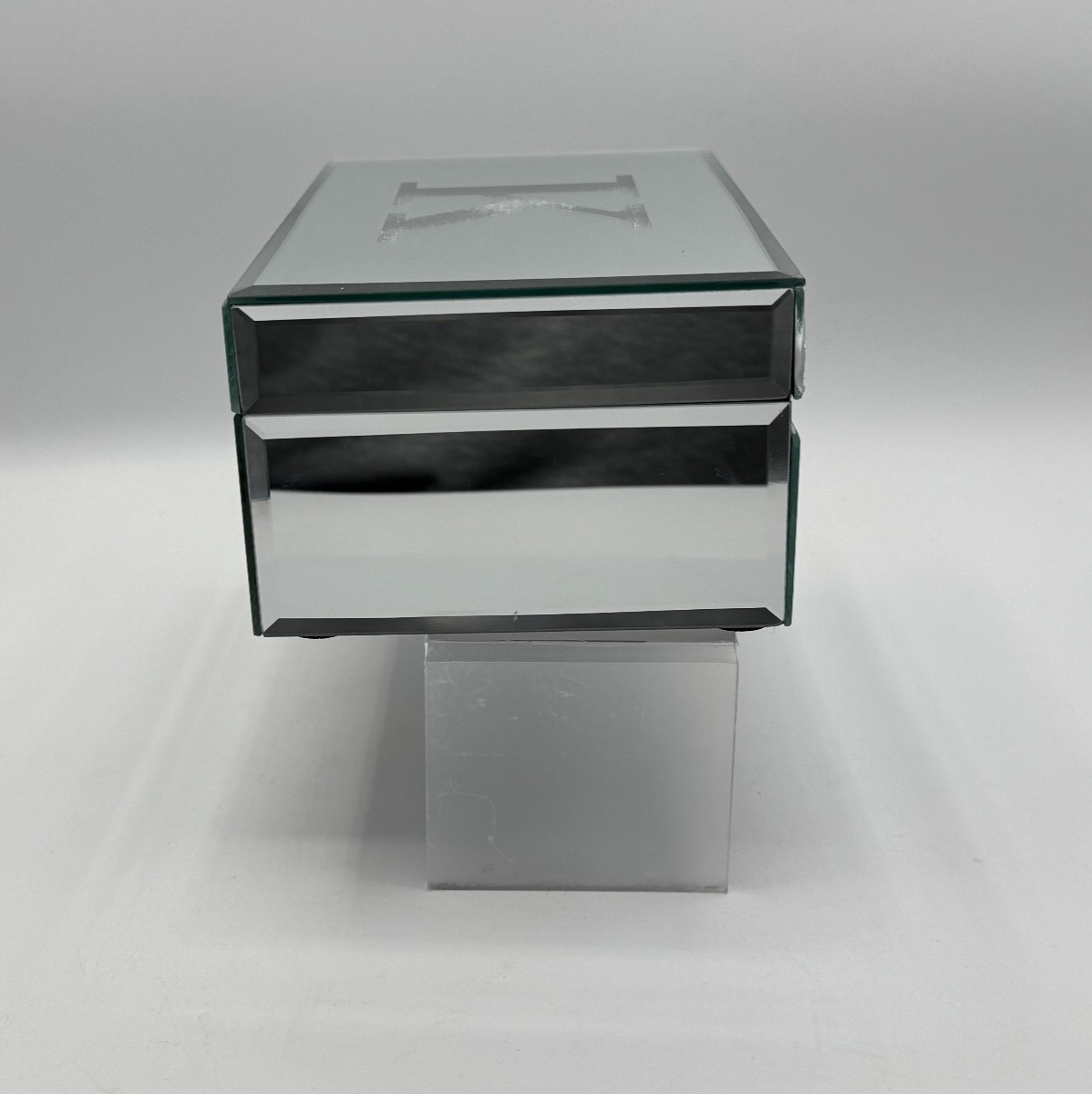 American Atelier Jewelry Monogrammed Mirrored Trinket Box Letter "K" 8x5 Pre-own