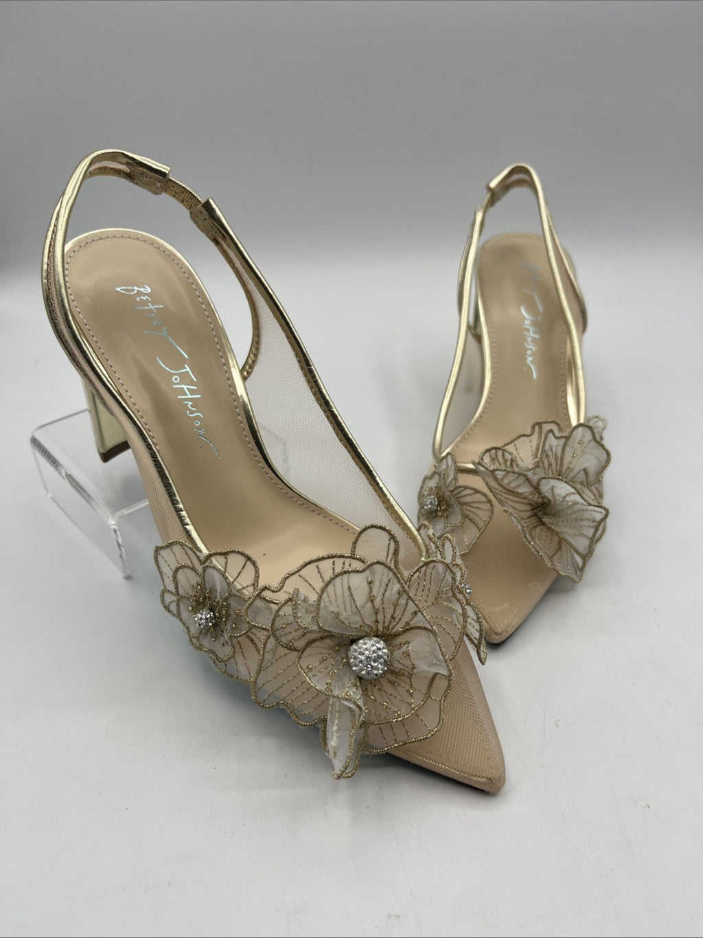 Betsey Johnson Women's Petra Flower Pump Sz 5 Slingback Pointed Toe Gold Sandal