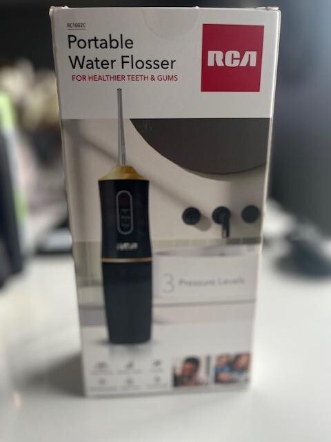 RCA Portable Water Flosser Healthier Teeth & Gum 3 Levels Rechargeable,  4 Tips