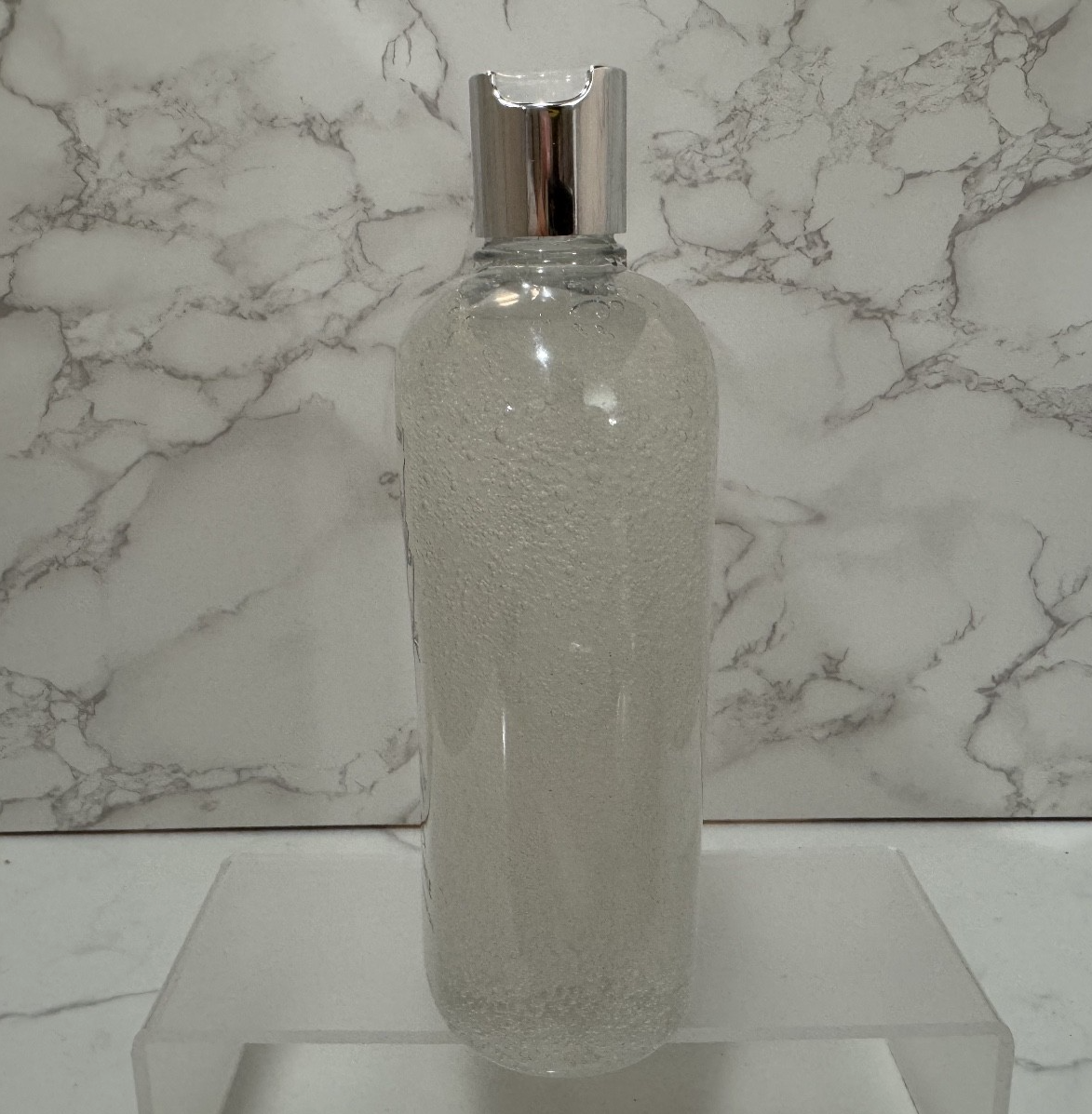 Home & Body Lavender & Chamomile Exfoliating Body Wash, Scrub + Glow 28oz New
