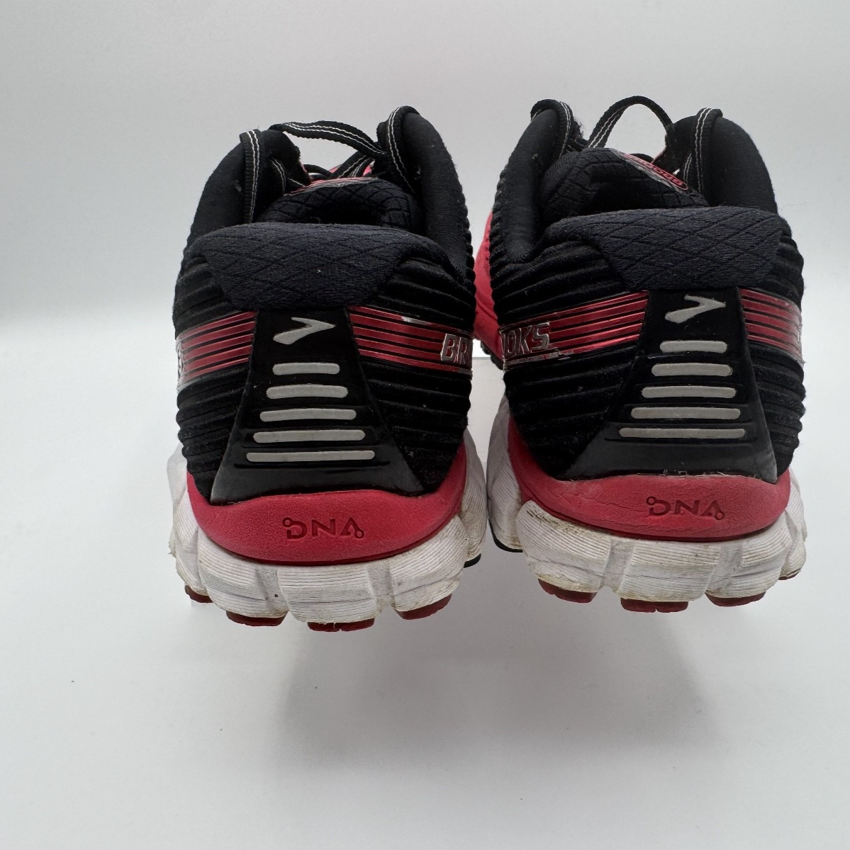 Brooks Ghost 9 Women's Size 8.5 Running Shoes Pink Red Black, Pre-owned