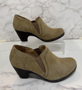 Croft Barrow Ortholite Women's Morgan Slip-on Heel Mules Size 6.5 Tan, Pre-owned