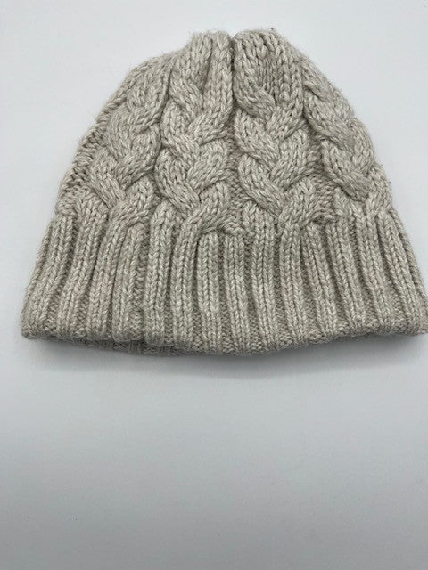 Under Armour Women's Knit Beanie Hat Cable Knit Gray OSFA Fleece Lined Pre-own