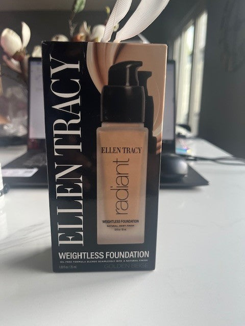 Ellen Tracy Radiant Weightless Foundation "Golden Beige" 1.8 oz Natural DEWY NIB