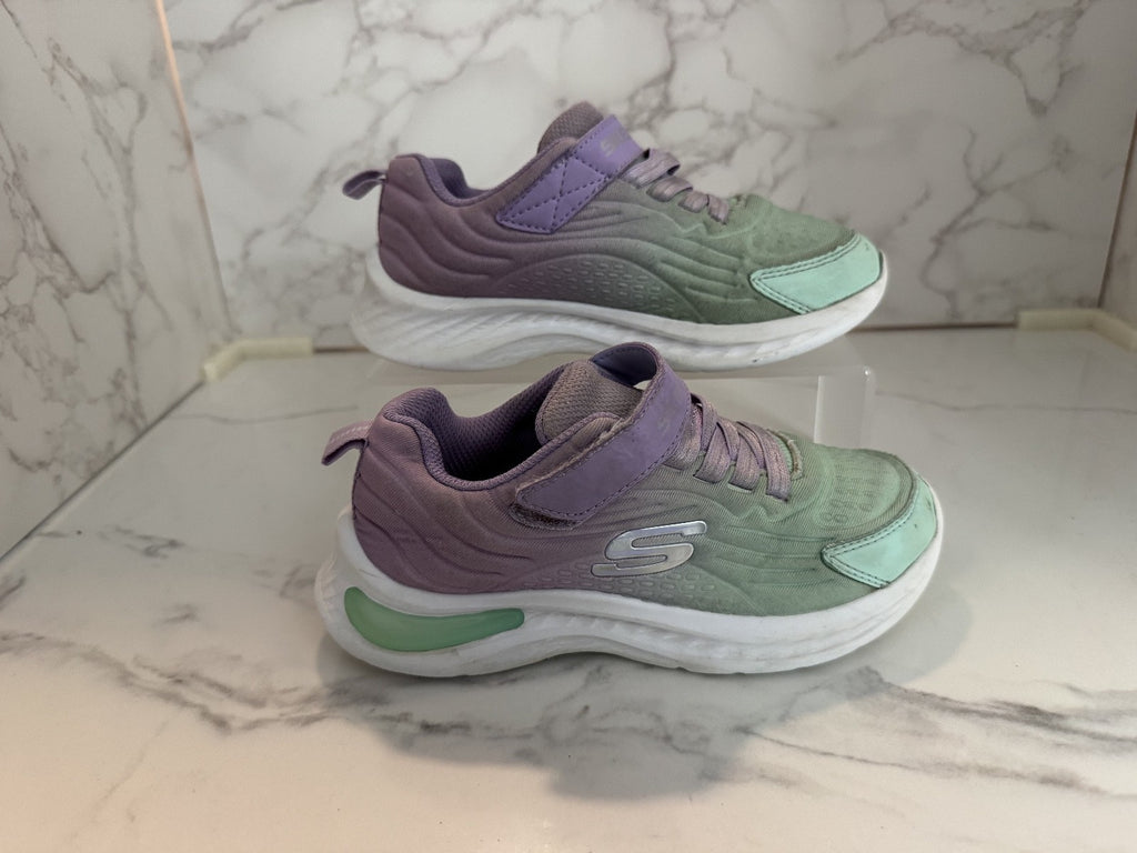 Skechers Jumpsters-Tech Little Kid/Big Kid Sneaker Size 12.5, Pre-owned has wear