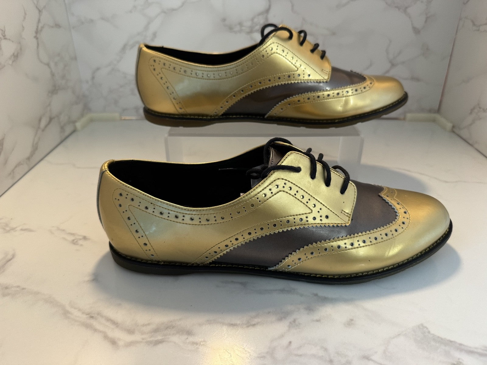 Doc Martens Gastby Polina Wingtip Oxfords Air Cushion Gold & Platinum Size 11