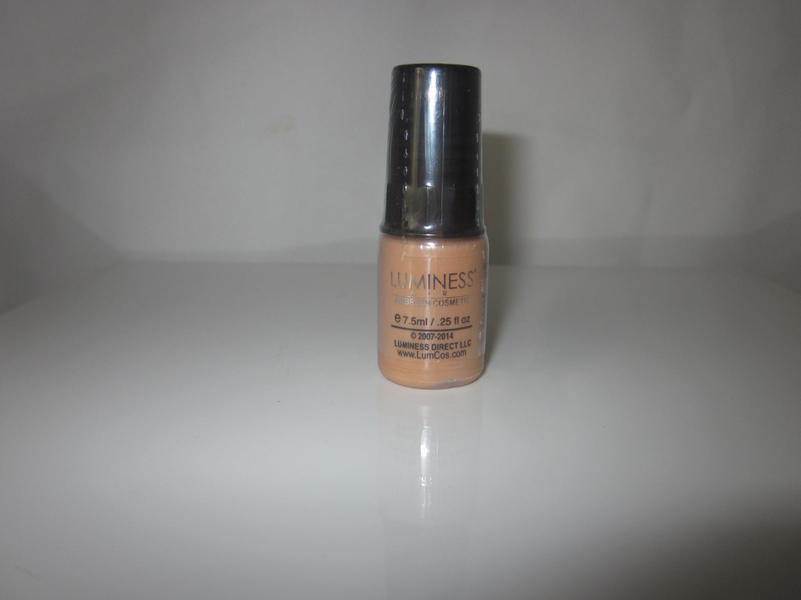 New Luminess Air/Stream Airbrush Ultra Shade 3 Foundation & Bonus Sponge