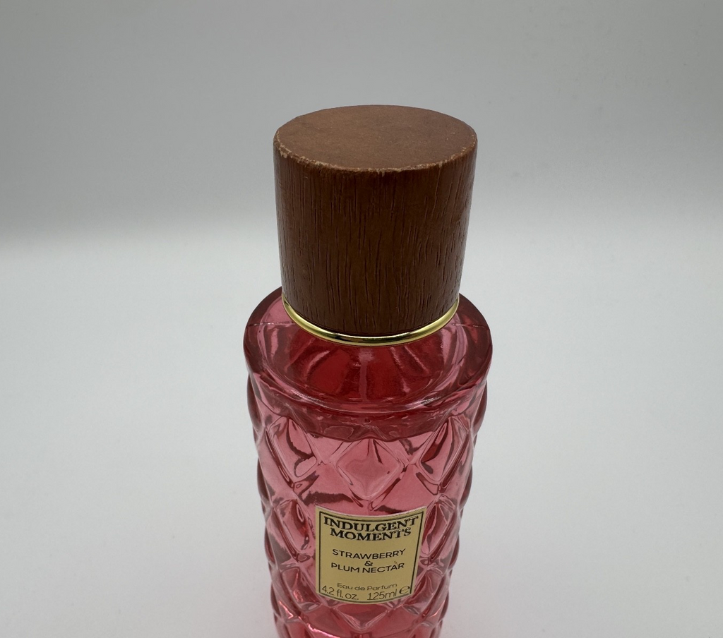 Indulgent Mome de Parfum 4.2 oz Strawberry & Plum Nectar Perfume, Body Spray NEW