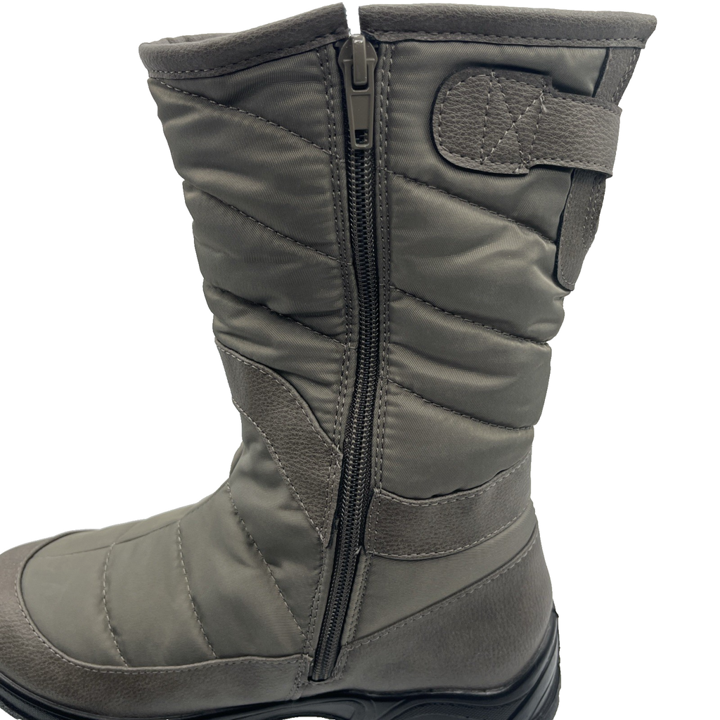 Bella Vita Women's Nylon Aspen Flat Winter Boot, Grey, Waterproof 11 Wide NIB