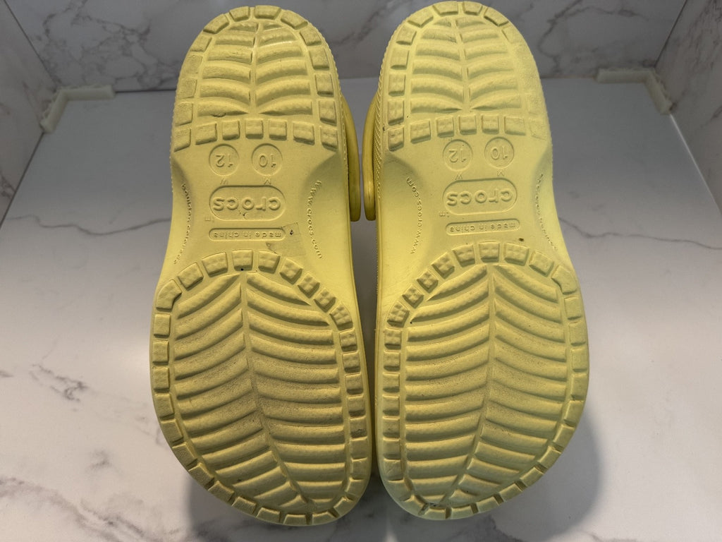 Crocs Classic Shoes Yellow Slip On Clogs Sandals Waterproof Sz Men’s 10 Women 12