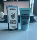 PEACE OUT Instant Pore Perfector .8 oz Soothing w/Hyaluronic Acid NIB Sealed