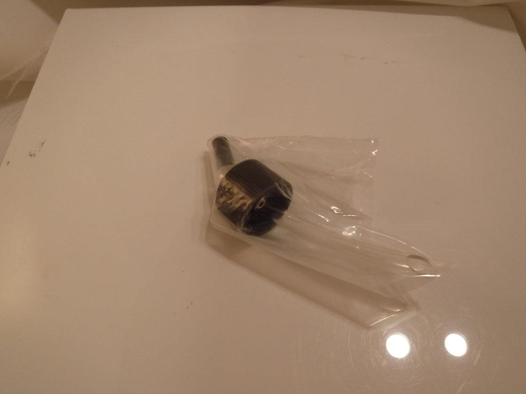 New Luminess Air Airbrush Tanning Solution Medium w/Tanning Adapter Cap, No Box