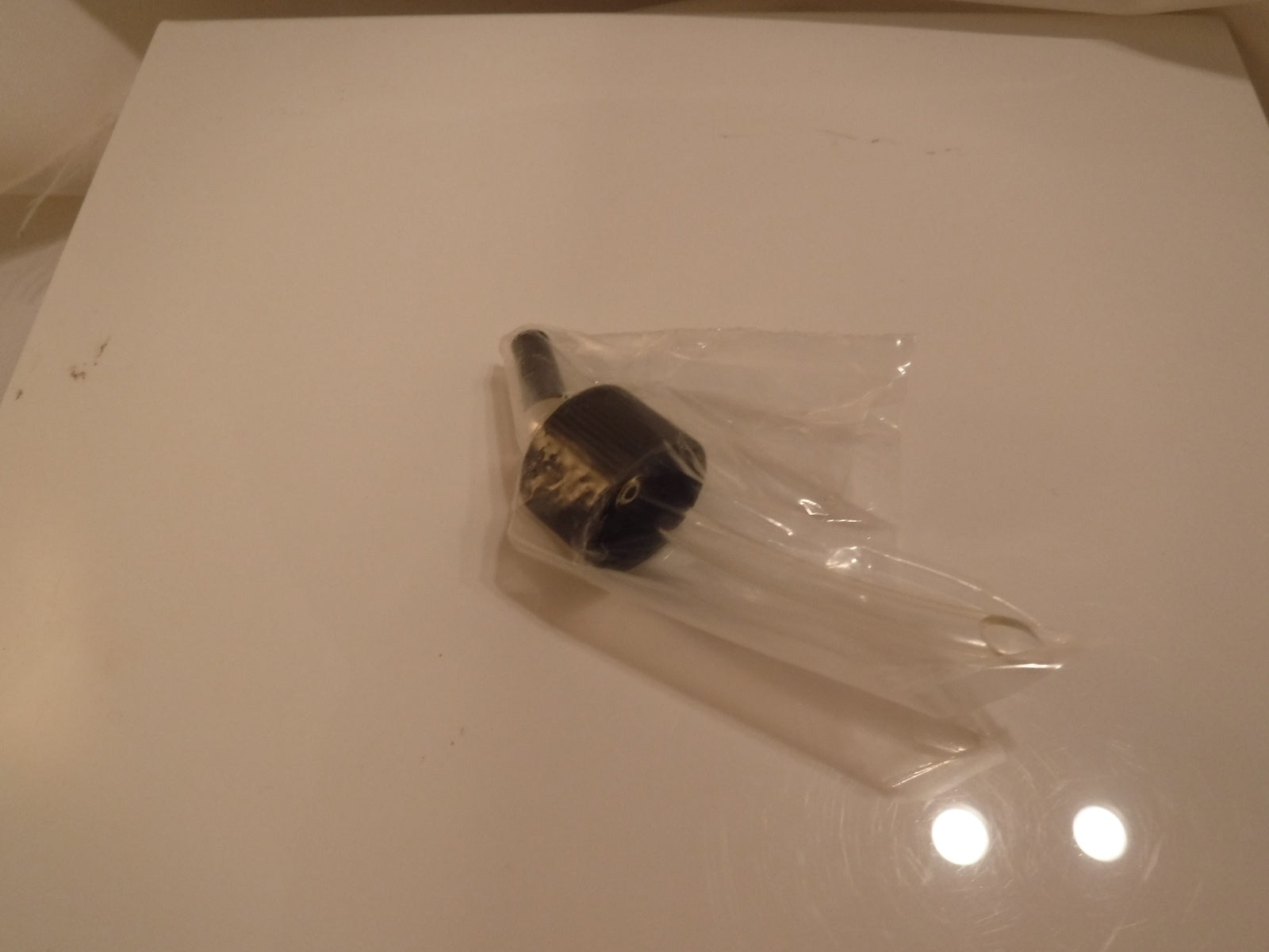 New Luminess Air Airbrush Tanning Solution Medium w/Tanning Adapter Cap, No Box
