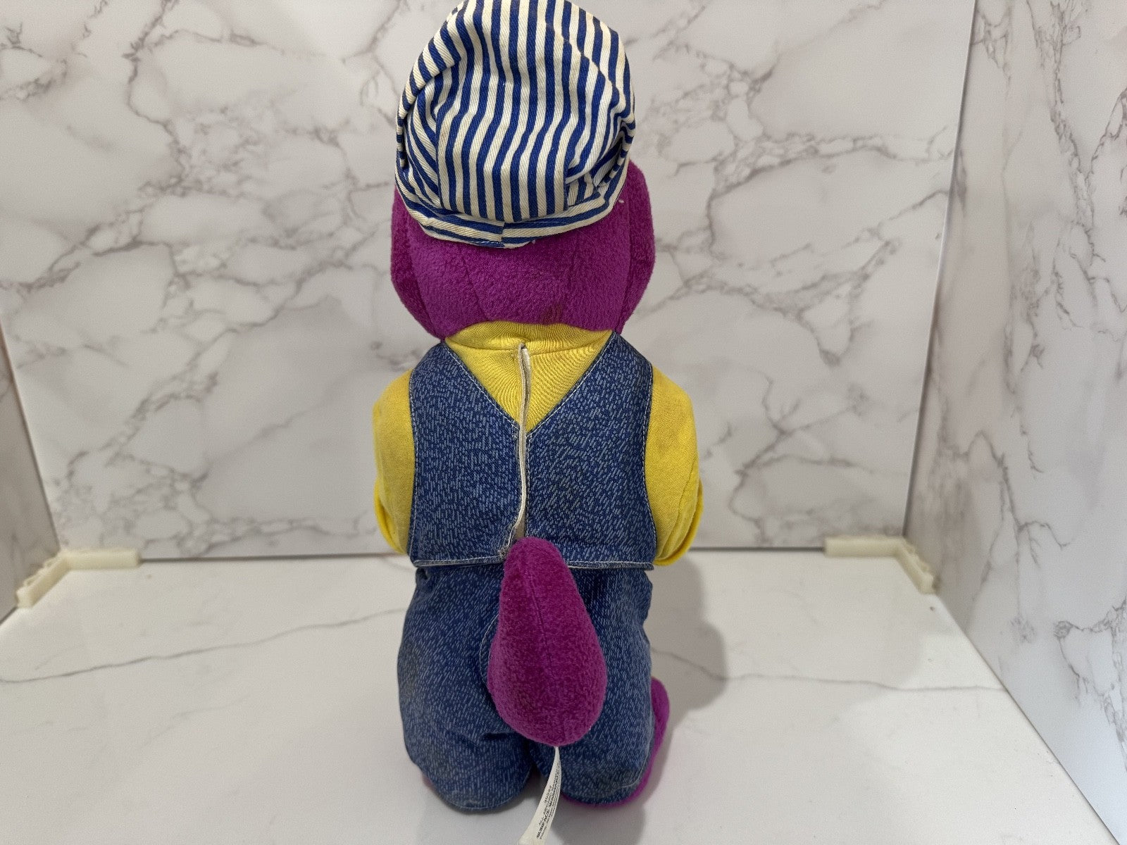 All Aboard Barney Dinosaur Musical Talking Moving Dancing Train Conductor 2002