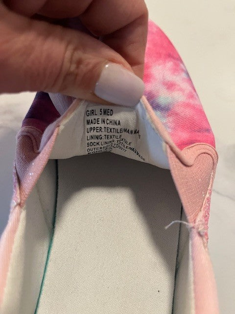SO Youth Girl's Artic Slip on Comfort Walking Shoes Pastel/Tie Dye Sz 5, NWT
