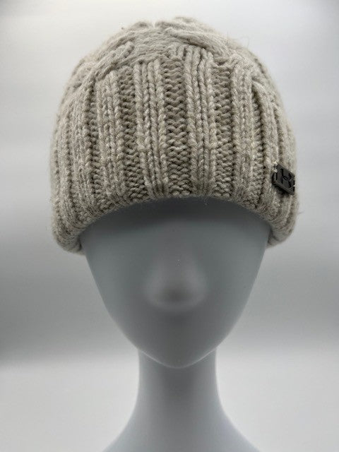 Under Armour Women's Knit Beanie Hat Cable Knit Gray OSFA Fleece Lined Pre-own