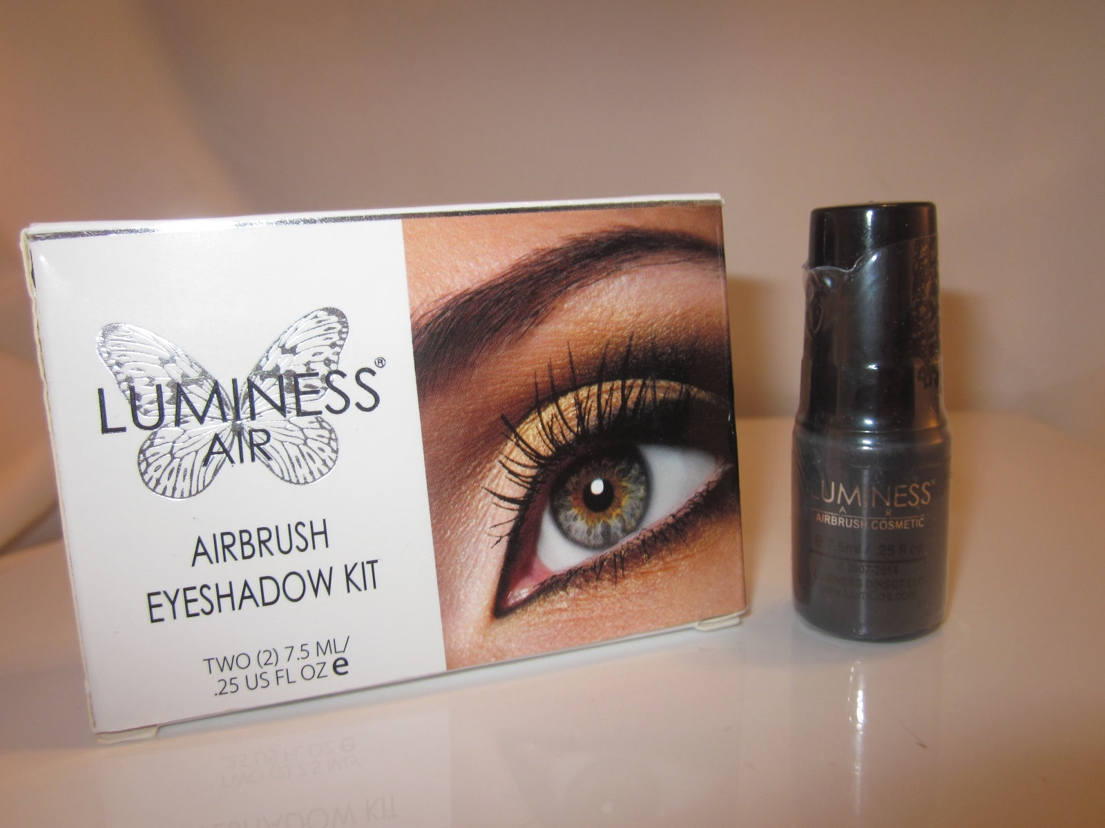 New Luminess/Stream Air Airbrush Eyeshadow color "Black/Onyx" ES-03
