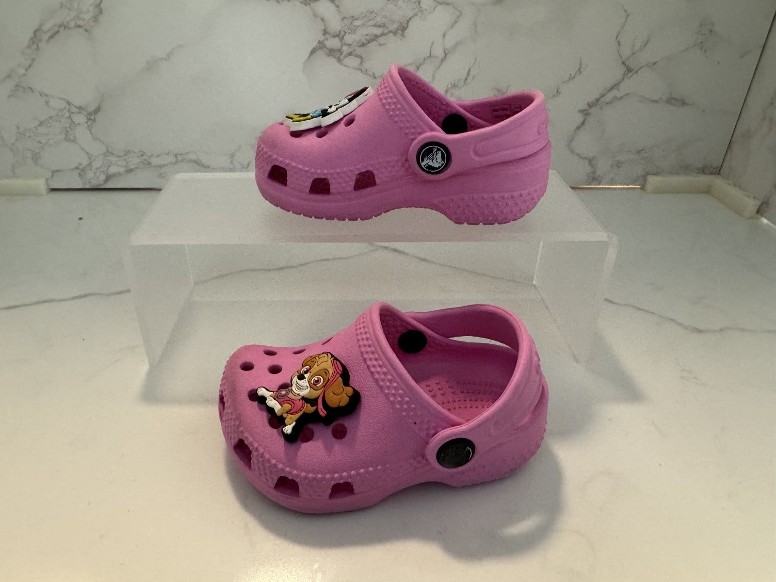 Crocs Kids Sz 2-3 Pink Rubber Slip On Round Toe w/ Minnie & Paw Patrol Charms