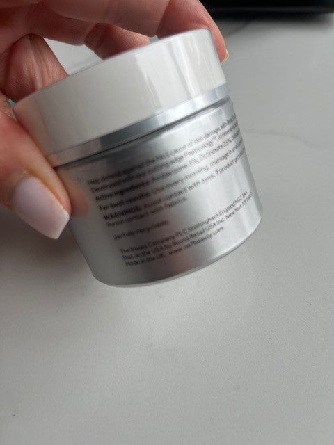 No7 Future Renew Damage Reversal Day Cream w/SPF 25-1.69 oz Skin Damage 04/26