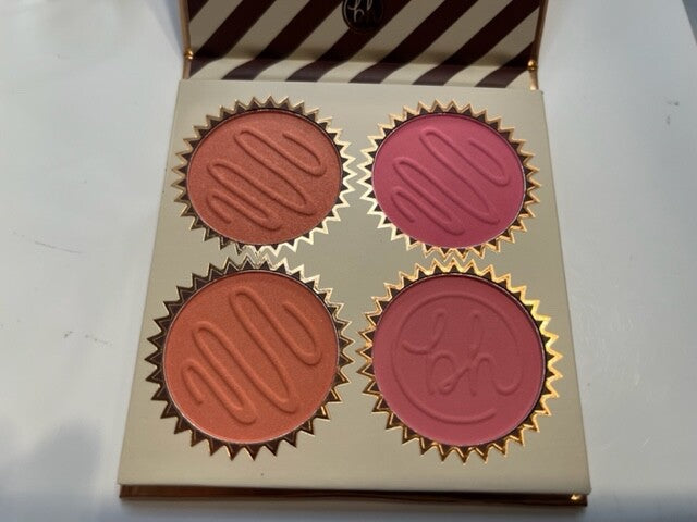 BH Cosmetics Vanilla Peach Truffle Blush Palette with Bonus Brush NIB, Free Ship