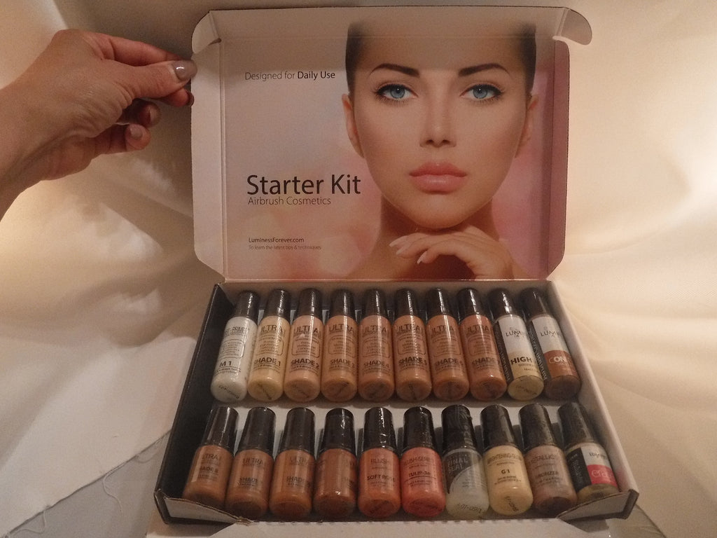 Luminess Air Airbrush System PRO Makeup Artist 3 Speed Black 20pc Makeup Kit 