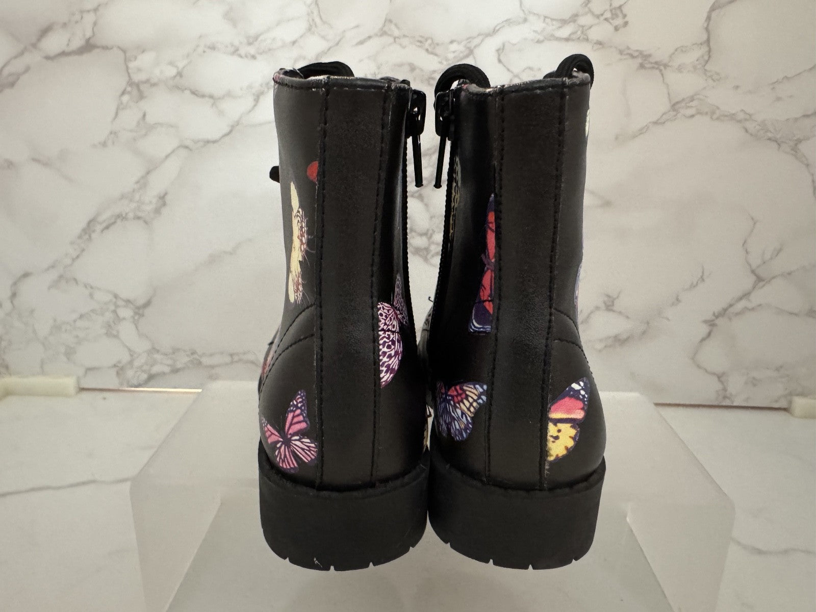 Steve Madden Girls Leather Butterfly Zip Up Boot, Winter 7T, Brand New, No Box