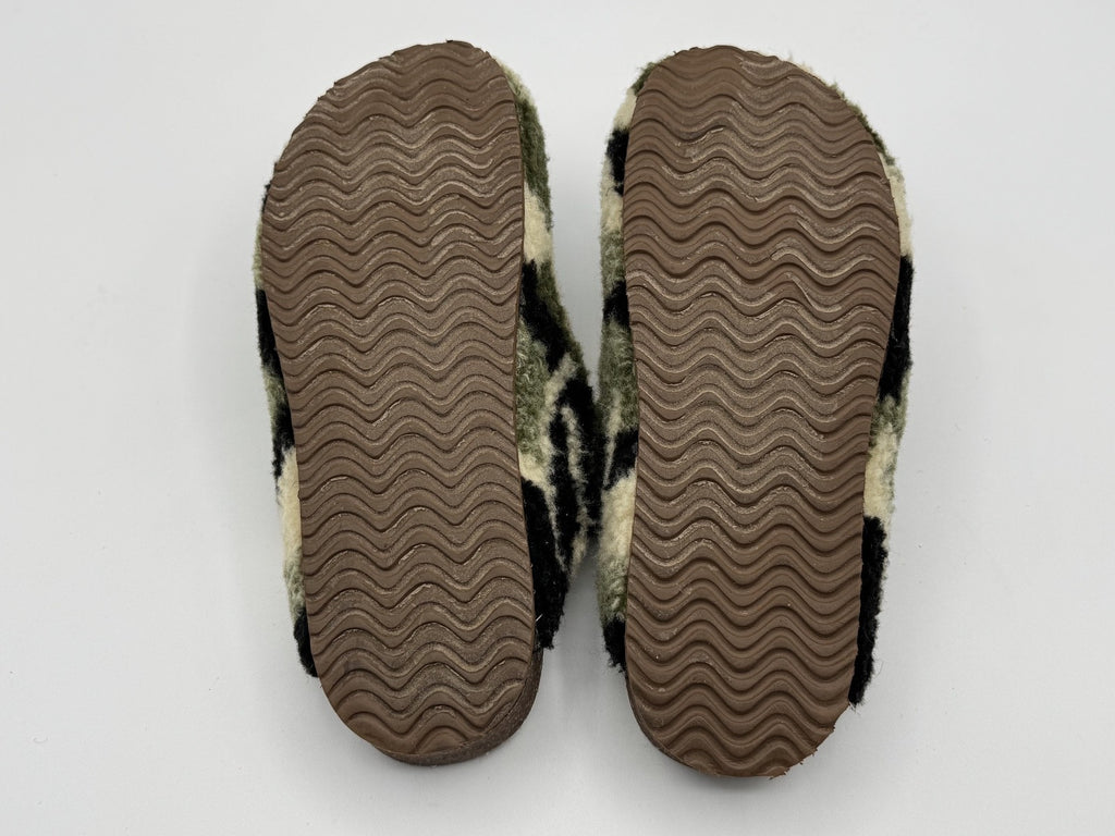 Steve Madden Women's 8 M Vesa Green Black Camouflage Sherpa Mule Slipper Clog
