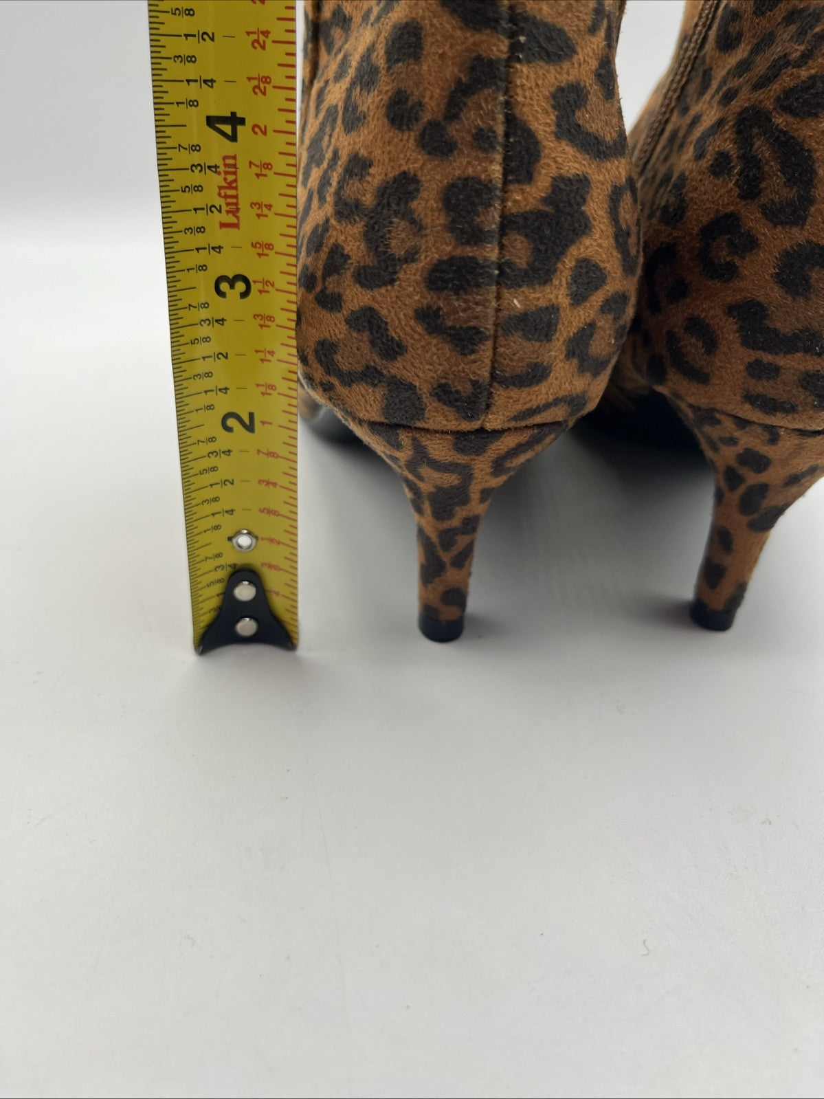 Aerosoles EDITH Leopard Print Zip Pointed Toe Ankle Fax Suede Heel Boot Sz.8 New